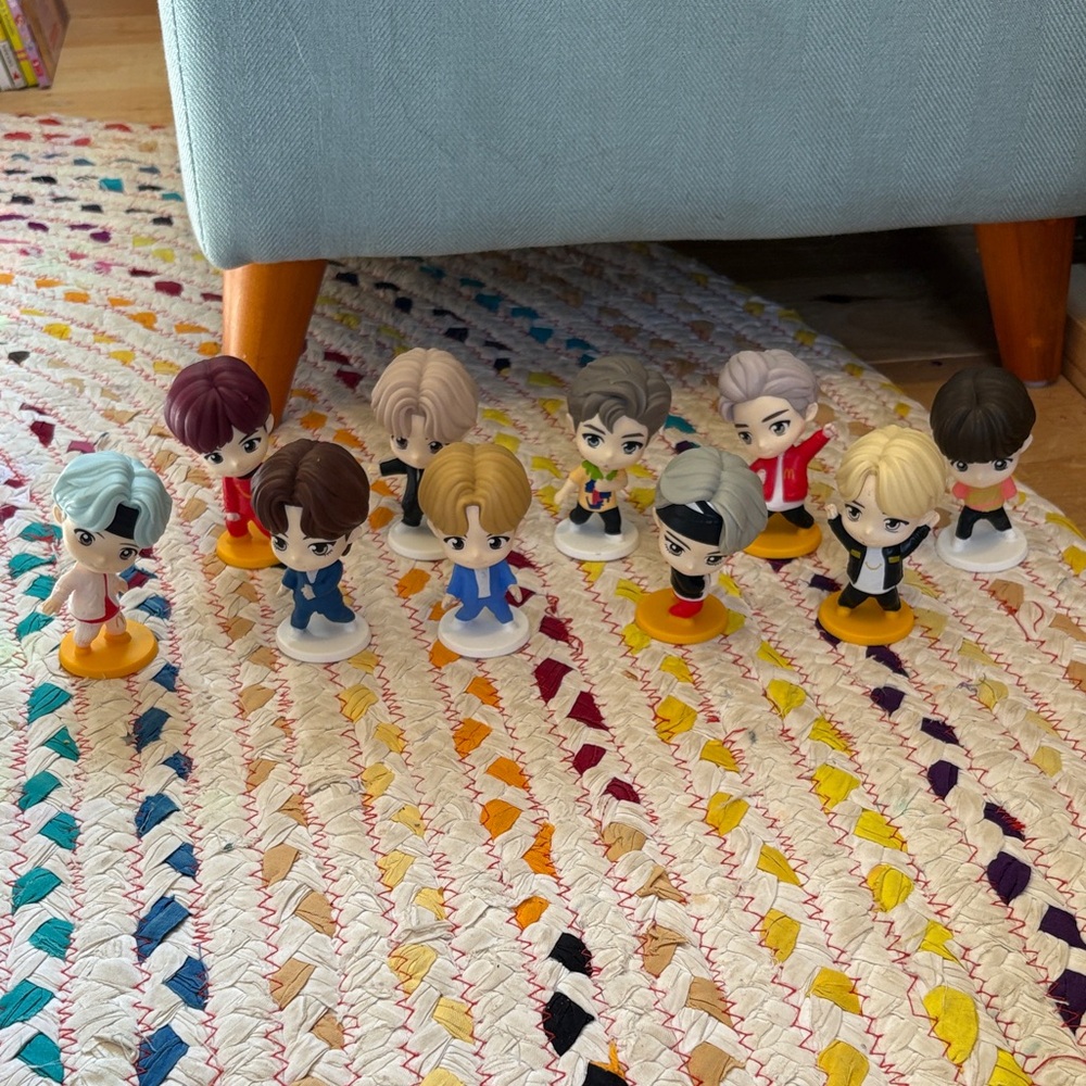 TinyTan BTS Set of 11 Mini McDonald’s Figures